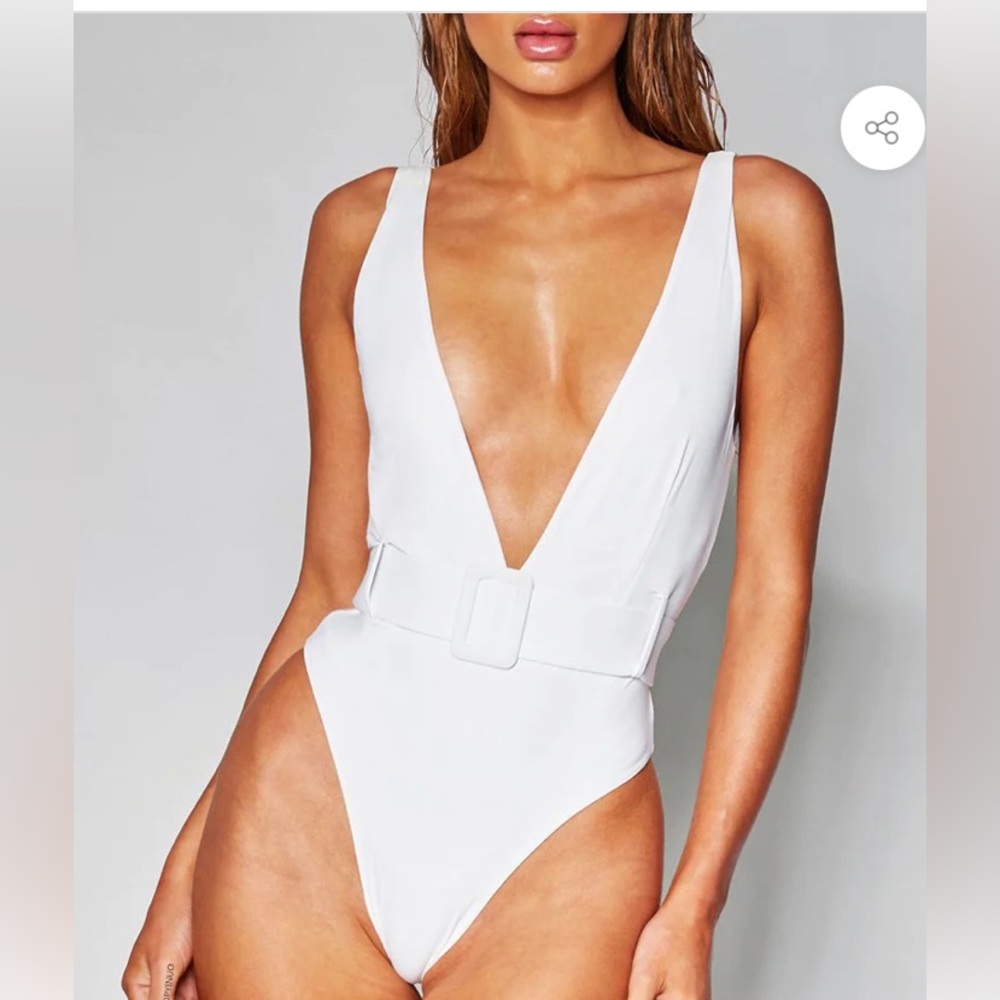 4 for $20 NWT Deep V High Leg Belted Brazilian One Piece Swimsuit - White - S